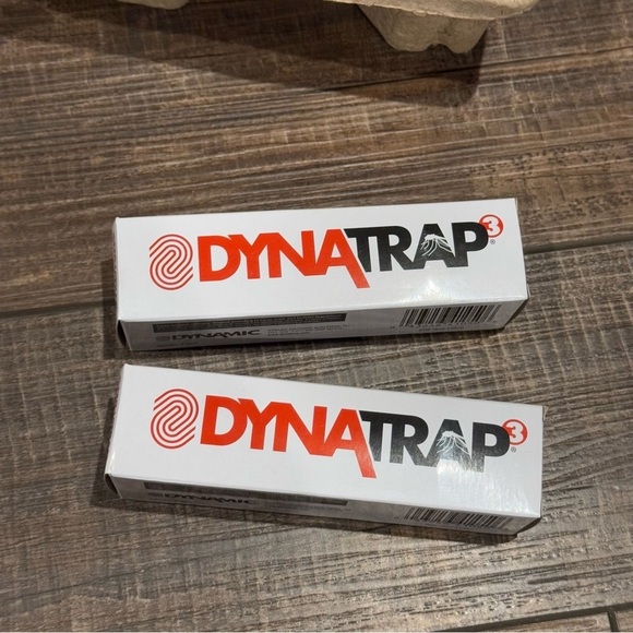 DynaTrap 3 Insect Trap Mosquito Control Bug Killer 1/2Acre Coverage 2 Extra Bulb - Picture 7 of 9